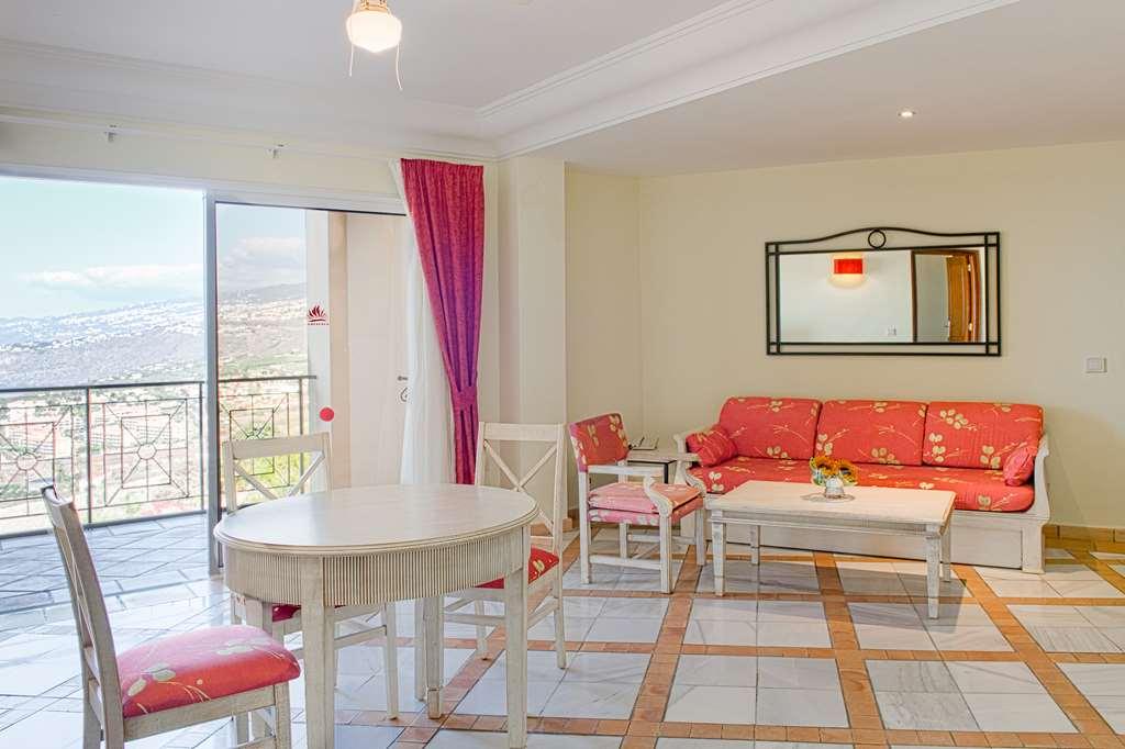 Hotel Las Aguilas Tenerife, Affiliated By Melia Puerto de la Cruz  Phòng bức ảnh