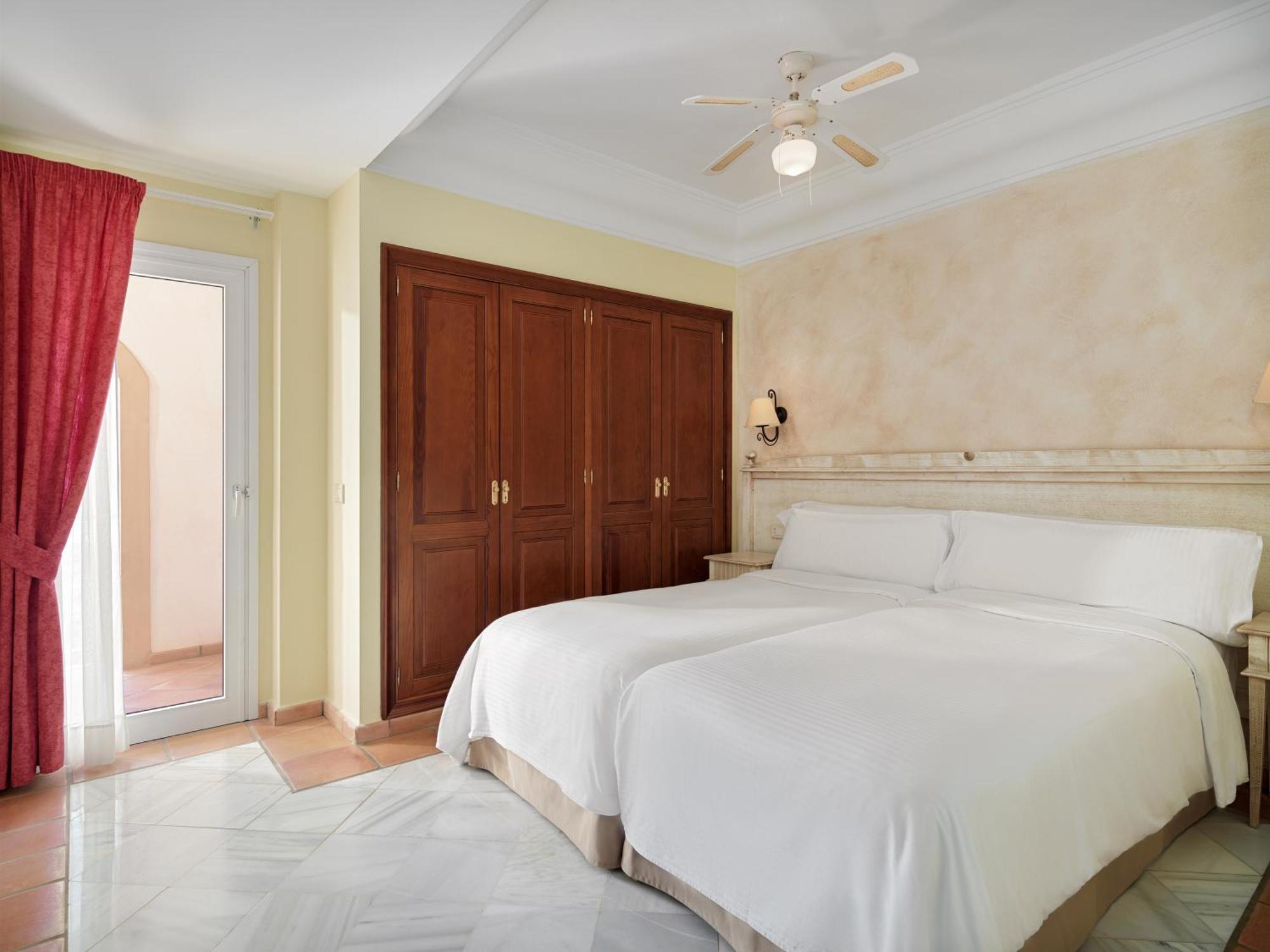 Hotel Las Aguilas Tenerife, Affiliated By Melia Puerto de la Cruz  Ngoại thất bức ảnh