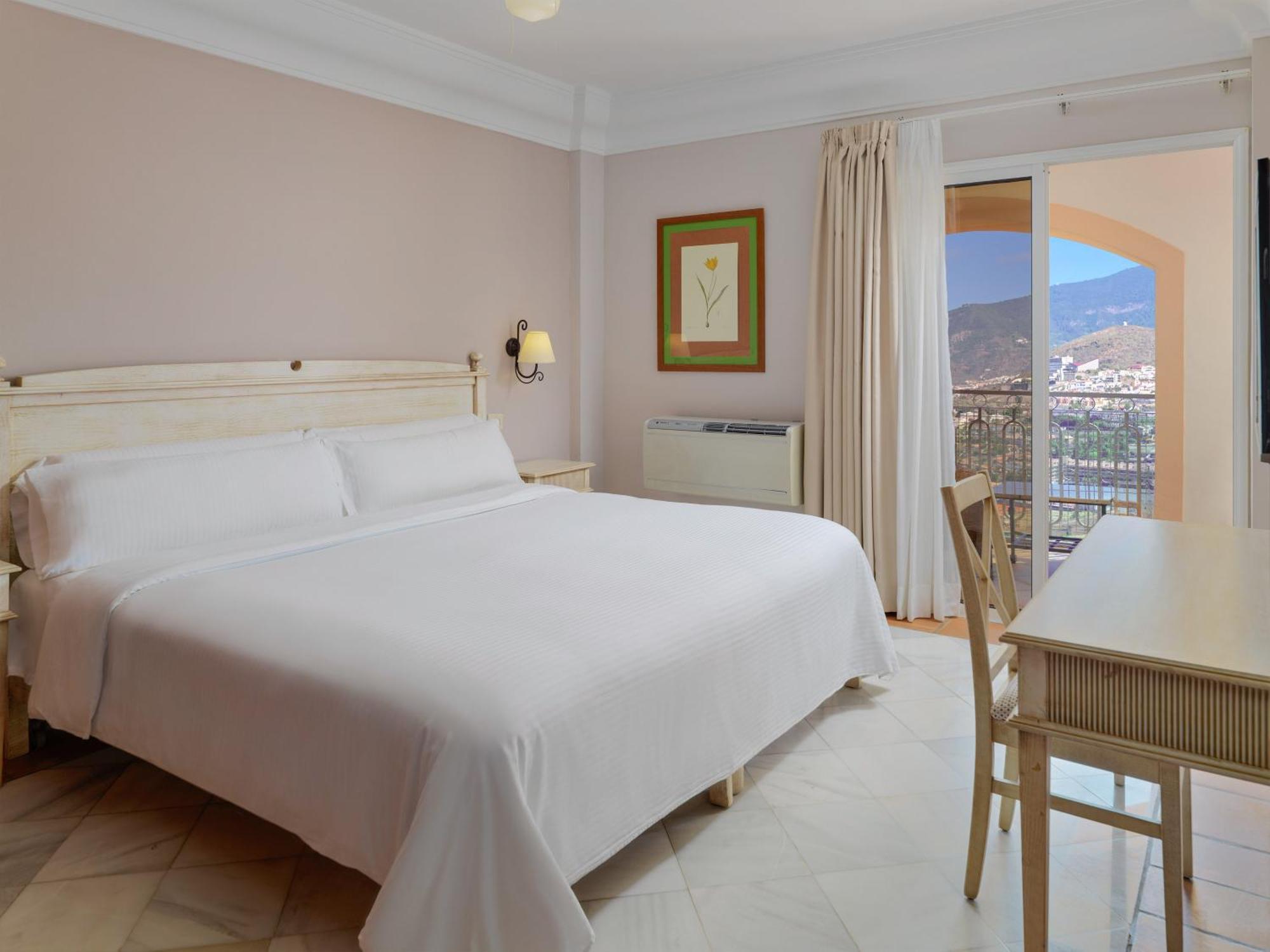 Hotel Las Aguilas Tenerife, Affiliated By Melia Puerto de la Cruz  Ngoại thất bức ảnh
